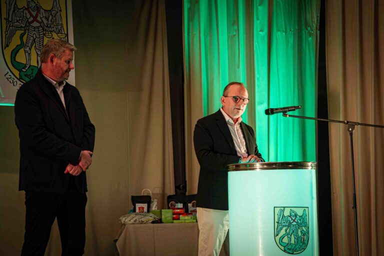 Ortsvorsteher Andreas Olbert und Oberbürgermeister Dr. Klaus Blettner ©WOW Magazin